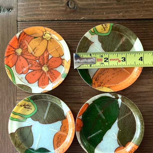 VINTAGE MELAMINE Coaters (4) - Picture 5 of 5